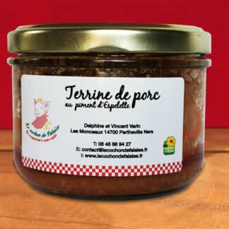 Voir le produit Terrine de porc au piment d’Espelette du même vendeur Le Cochon de Falaise - SAS HOVALE